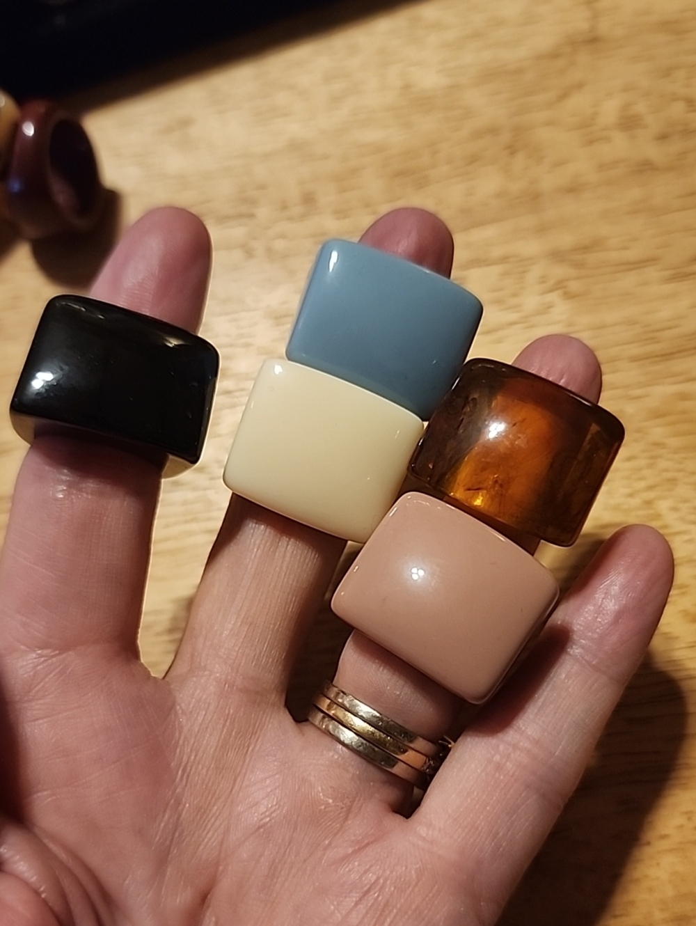 Resin Ring Set Colorful - Picture 1 of 6